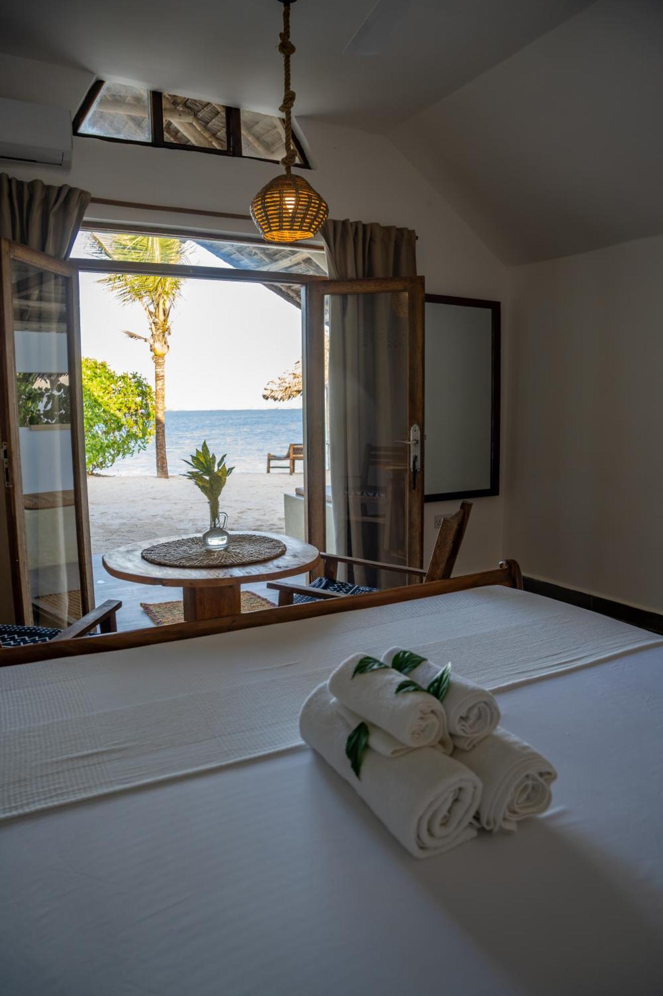 Juana Ocean Villas Makunduchi Eksteriør billede
