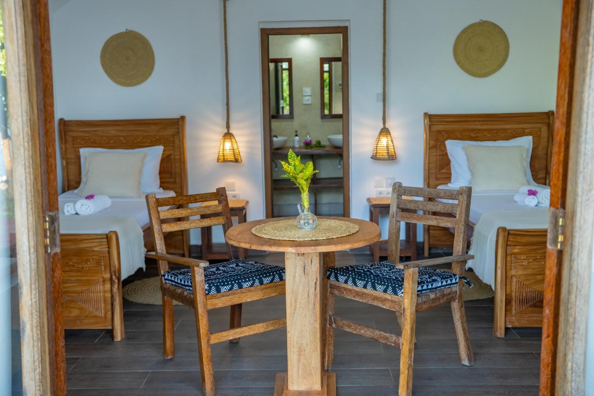 Juana Ocean Villas Makunduchi Eksteriør billede